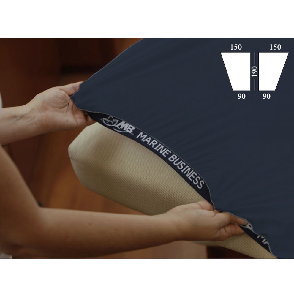 Drap housse bateau pour banette triangle avant double Drap housse bateau pour banette triangle avant double