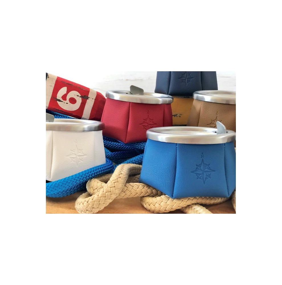 Cendrier antidérapant inoxydable avec couvercle en simili cuir beige